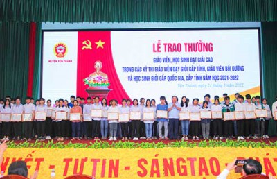 Yên Thành tổng kết năm học 2021-2022, triển khai nhiệm vụ năm học